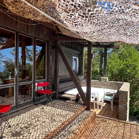 Des Cretes Bormes-les-Mimosas